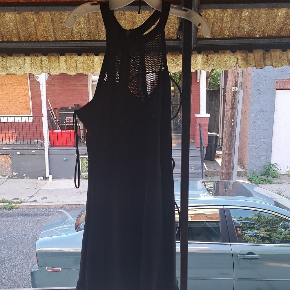 Black Sleeveless Mesh Dress